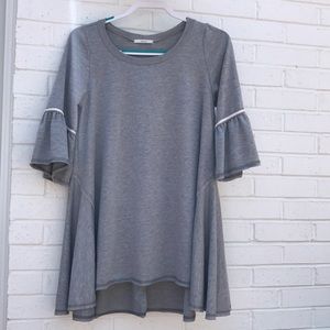 Easel Knit Tunic
